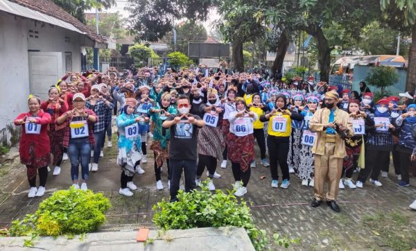 Jaga Imun Tubuh, DPC Partai Demokrat Peringati Hari Ibu dengan Menggelar Lomba Senam