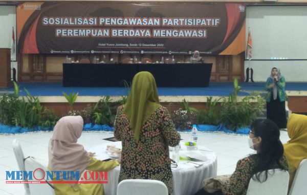 Bawaslu Jombang Ajak Perempuan Turut Partisipasi Awasi Pelaksanaan Pemilu 2024