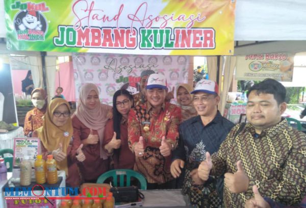 Hadiri Temu Usaha dan Penyerahan Sertifikat Halal, Pemkot Jombang Ingatkan Pengurangan Produk Import